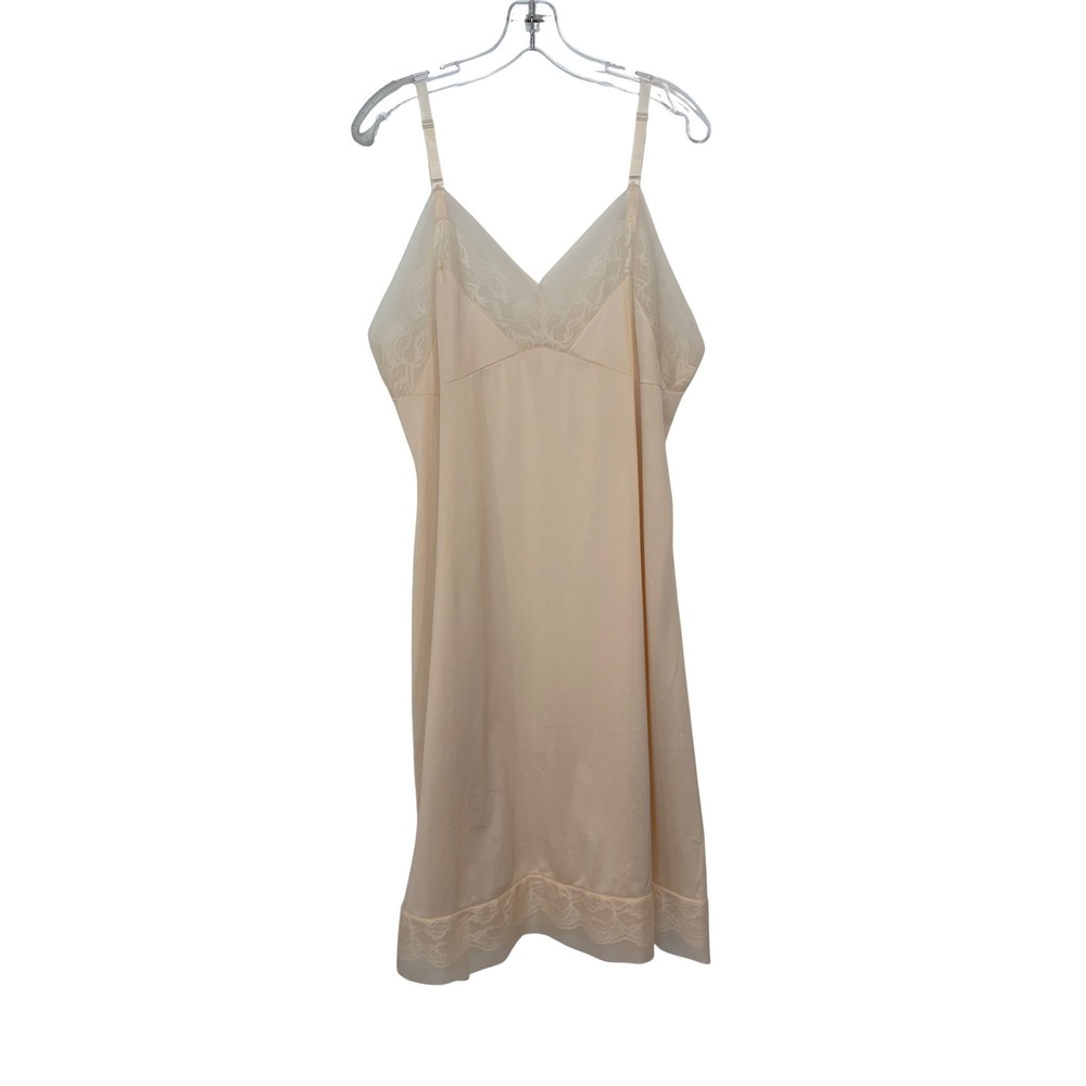 Vintage Movie Star White Lace V Neck Nylon Slip Nightgown Dress Size 44 (XL)